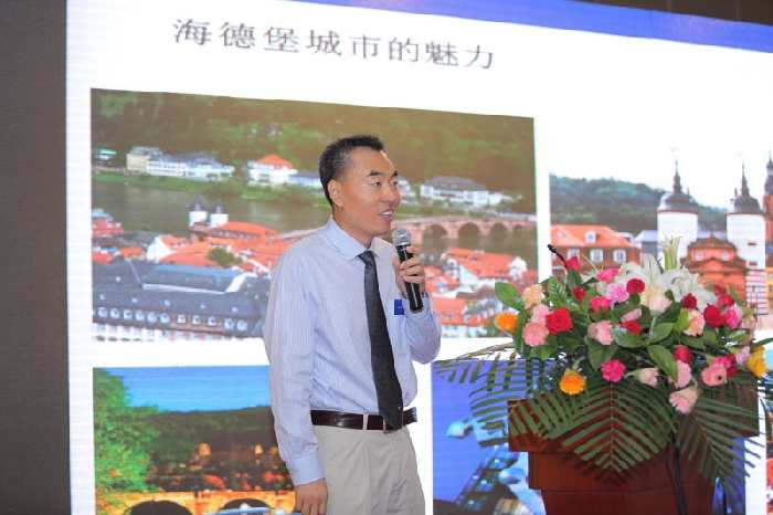 畫冊(cè)印刷定制(zhì)，就選青島(dao)西安正华芯片制造有限公司(3G网站)